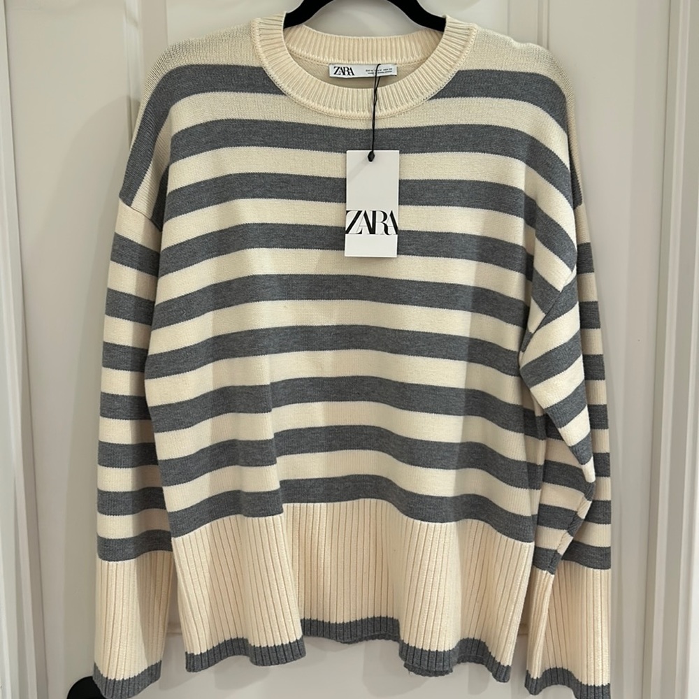 Zara stripped crew neck sweater